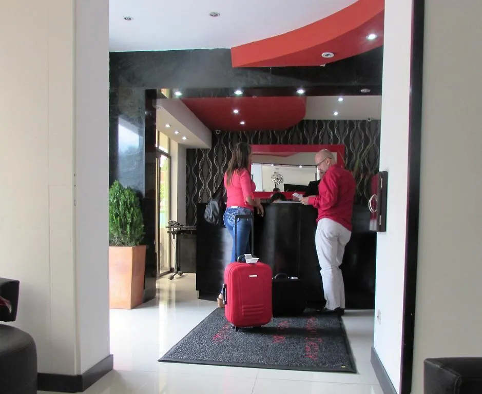 בוגוטה Hotel American Deluxe 3*,