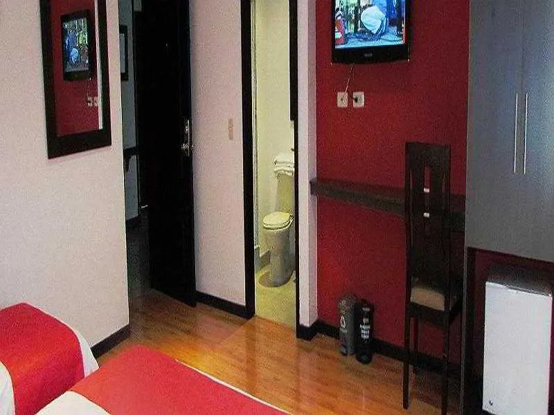 ***  בוגוטה Hotel American Deluxe קולומביה