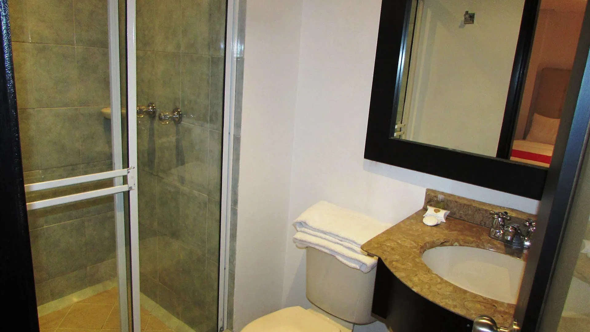 בוגוטה Hotel American Deluxe קולומביה